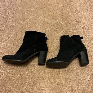 TOMS Black Boots Size 7.5